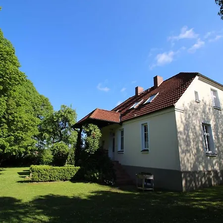 Ratteyer Idyll Schonbeck (Mecklenburg-Vorpommern)